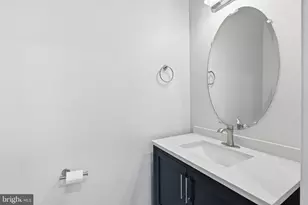 43607 McDowell Sq, Leesburg, VA 20176 - Photo 10
