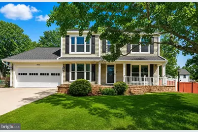 10865 Monticello Court, Great Falls, VA 22066 - Photo 2