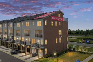 20876 Murry Fls Ter, Ashburn, VA 20147 - Photo 2