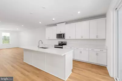 20876 Murry Falls Terrace, Ashburn, VA 20147 - Photo 14