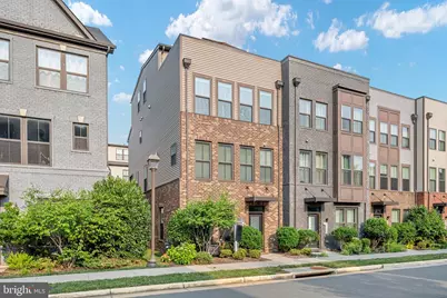 22318 Tees Terrace, Ashburn, VA 20148 - Photo 2