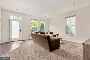 22318 Tees Ter, Ashburn, VA 20148 - Photo 24