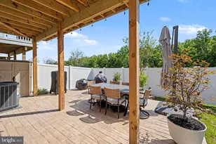 1027 Venifena Terrace SE, Leesburg, VA 20175 - Photo 42