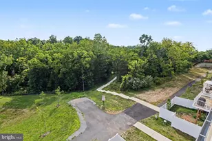1027 Venifena Terrace SE, Leesburg, VA 20175 - Photo 52