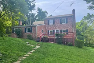 13328 Springhollow Ln, Leesburg, VA 20176 - Photo 1
