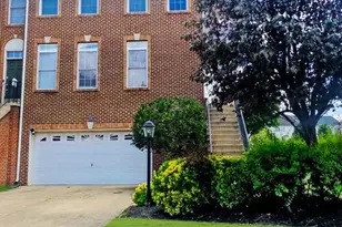 22585 Welborne Manor Square, Ashburn, VA 20148 - Photo 2