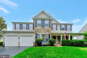 207 Alpine Dr SE, Leesburg, VA 20175 - Photo 1