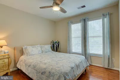 20352 Briarcliff Terrace, Sterling, VA 20165 - Photo 24