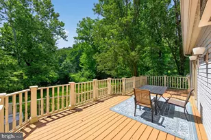 380 Clagett St SW, Leesburg, VA 20175 - Photo 4