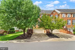 19232 Kepharts Mill Terrace, Leesburg, VA 20176 - Photo 4