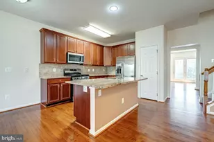 25332 Whippoorwill Terrace, Chantilly, VA 20152 - Photo 14