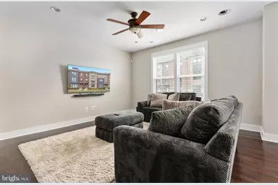 44735 Medway Terrace, Ashburn, VA 20147 - Photo 46