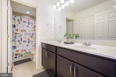 21521 Willow Breeze Square, Ashburn, VA 20147 - Photo 18
