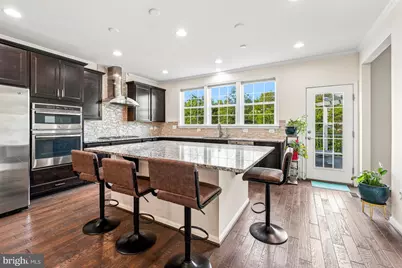 21521 Willow Breeze Square, Ashburn, VA 20147 - Photo 10