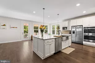 41116 Hickory Hedge Pl, Aldie, VA 20105 - Photo 4