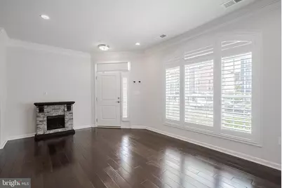 23654 Hopewell Manor Terrace, Ashburn, VA 20148 - Photo 6
