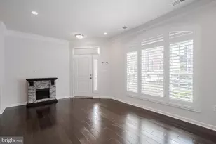 23654 Hopewell Manor Terrace, Ashburn, VA 20148 - Photo 6