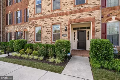 22489 Naugatuck Square, Ashburn, VA 20148 - Photo 2