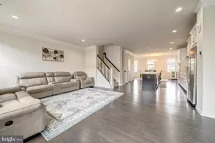 22489 Naugatuck Square, Ashburn, VA 20148 - Photo 8