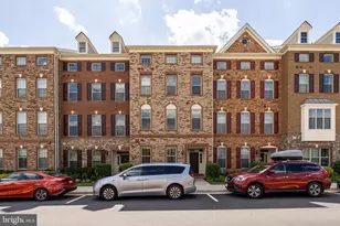 22489 Naugatuck Square, Ashburn, VA 20148 - Photo 1