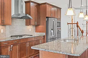 42350 Benfold Square, Brambleton, VA 20148 - Photo 12