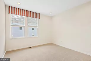 42350 Benfold Square, Brambleton, VA 20148 - Photo 30