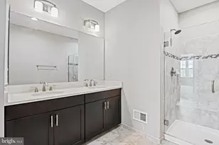 42350 Benfold Square, Brambleton, VA 20148 - Photo 22