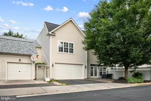 42717 Explorer Dr, Brambleton, VA 20148 - Photo 38
