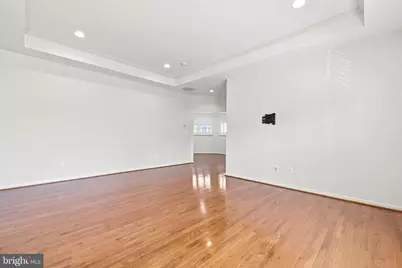 42717 Explorer Drive, Brambleton, VA 20148 - Photo 32