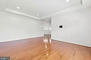 42717 Explorer Dr, Brambleton, VA 20148 - Photo 32