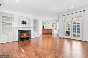 42717 Explorer Dr, Brambleton, VA 20148 - Photo 18