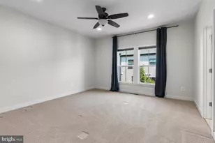 42300 Crawford Ter, Brambleton, VA 20148 - Photo 34