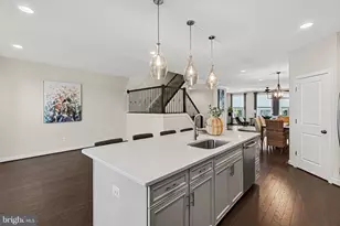 42300 Crawford Ter, Brambleton, VA 20148 - Photo 16