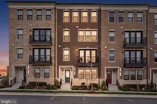 42619 Nubbins Ter, Ashburn, VA 20147 - Photo 1