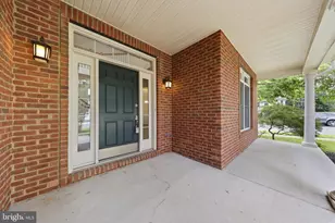 25948 Donovan Dr, Chantilly, VA 20152 - Photo 4