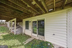 25948 Donovan Dr, Chantilly, VA 20152 - Photo 56