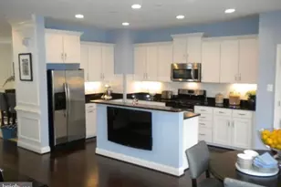 300 SE Caldwell Terrace SE, Leesburg, VA 20175 - Photo 2