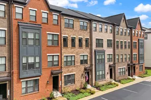 43420 Stonewood Crossing Ter, Ashburn, VA 20148 - Photo 2