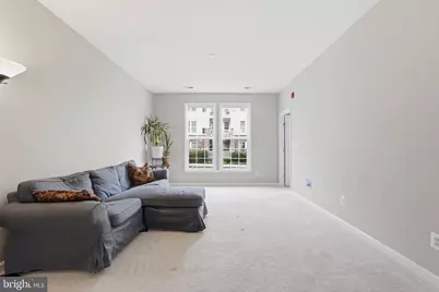24682 Byrne Meadow Square, Aldie, VA 20105 - Photo 4