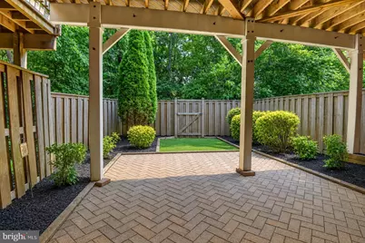 20752 Breezy Point, Sterling, VA 20165 - Photo 18