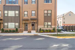 20523 Milbridge Ter, Ashburn, VA 20147 - Photo 2