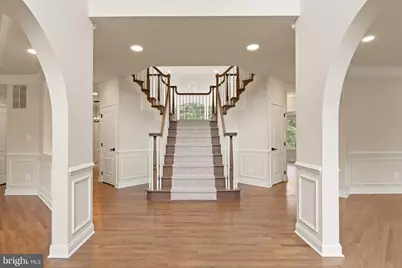 43864 Ashlawn Court, Ashburn, VA 20147 - Photo 6