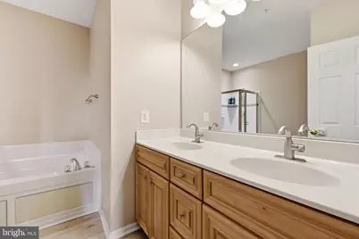 43905 Hickory Corner Terrace #105, Ashburn, VA 20147 - Photo 16