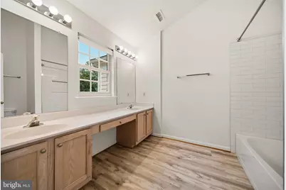 25251 Dunvegan Square, Chantilly, VA 20152 - Photo 16