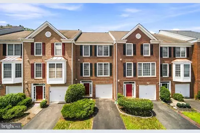 25251 Dunvegan Square, Chantilly, VA 20152 - Photo 2