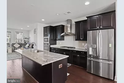 25441 Hartland Orchard Terrace, Chantilly, VA 20152 - Photo 8