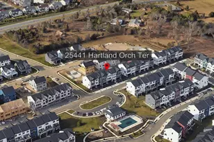 25441 Hartland Orch Ter, Chantilly, VA 20152 - Photo 20