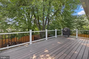 1012 S Hoga Rd, Sterling, VA 20164 - Photo 14