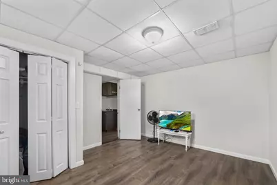 1012 S Hoga Road, Sterling, VA 20164 - Photo 32
