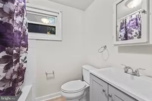 1012 S Hoga Rd, Sterling, VA 20164 - Photo 28
